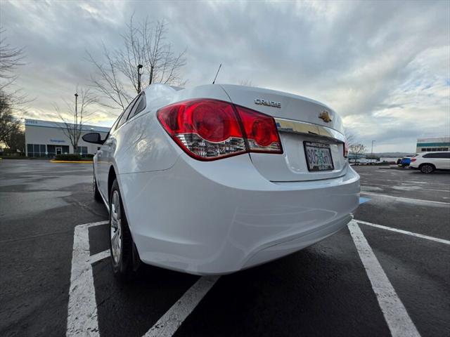 2013 Chevrolet Cruze LS Auto