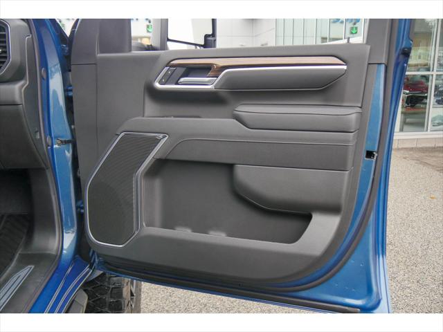 2026 Chevrolet Silverado 2500HD Crew Cab, Standard Bed, LT, 4WD