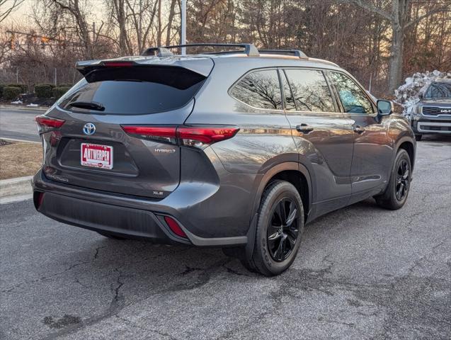 2021 Toyota Highlander Hybrid XLE