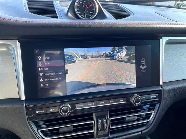 2021 Porsche Macan Turbo