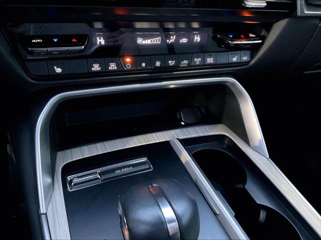 2025 Mazda X-90 3.3 Turbo Preferred Package