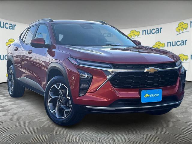 2024 Chevrolet Trax FWD LT for sale in Norwood, MA