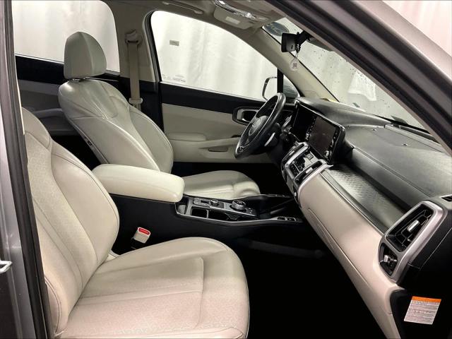 2023 Kia Sorento Hybrid EX