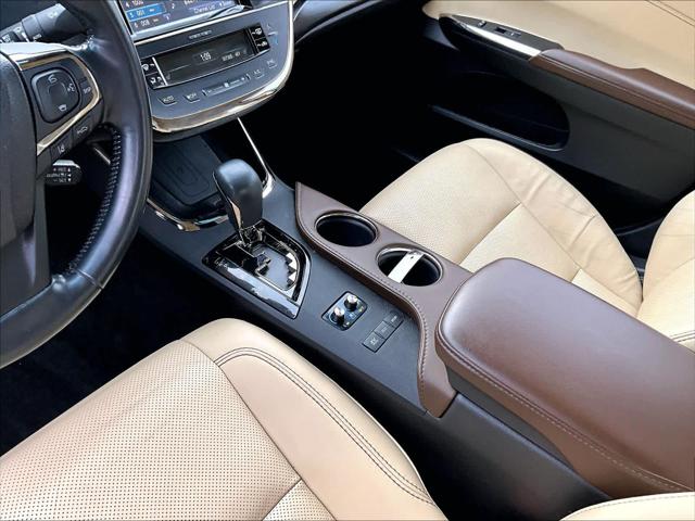 2018 Toyota Avalon Hybrid Limited