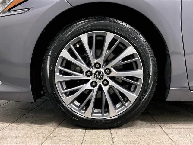 2021 Lexus ES 350 Unknown