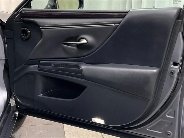 2021 Lexus ES 350 Unknown