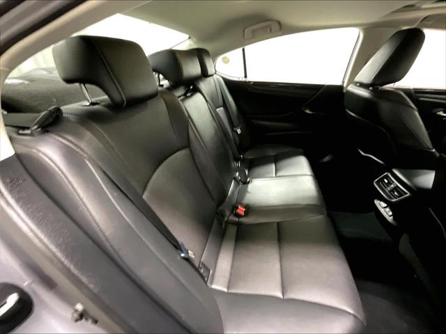 2021 Lexus ES 350 Unknown
