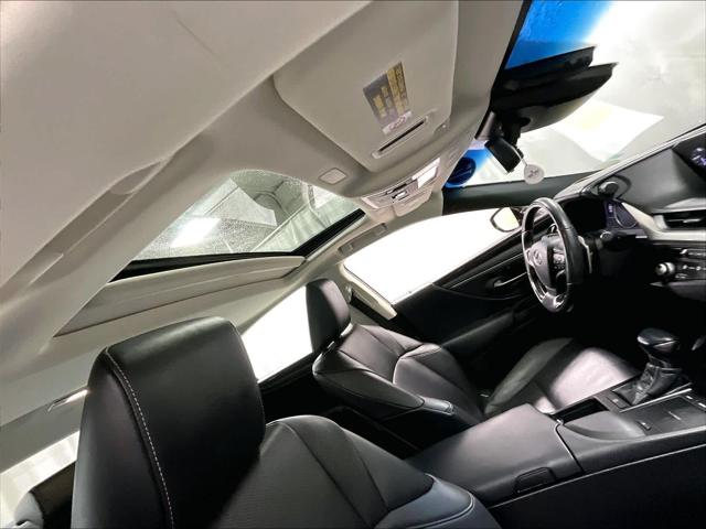 2021 Lexus ES 350 Unknown