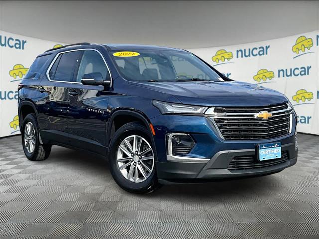 2022 Chevrolet Traverse AWD LT Cloth for sale in Norwood, MA
