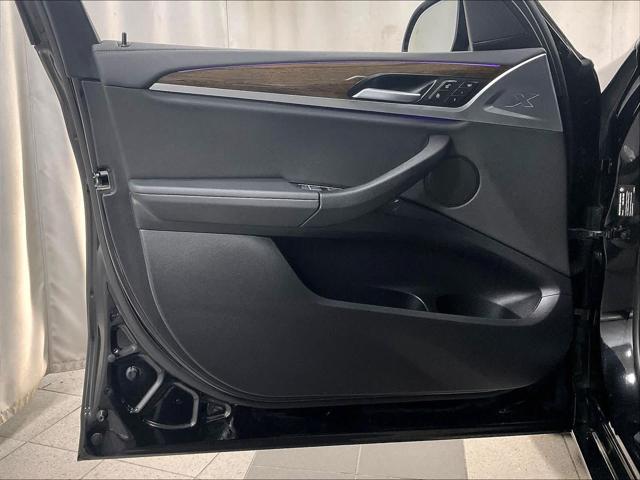 2021 BMW X3 M40i