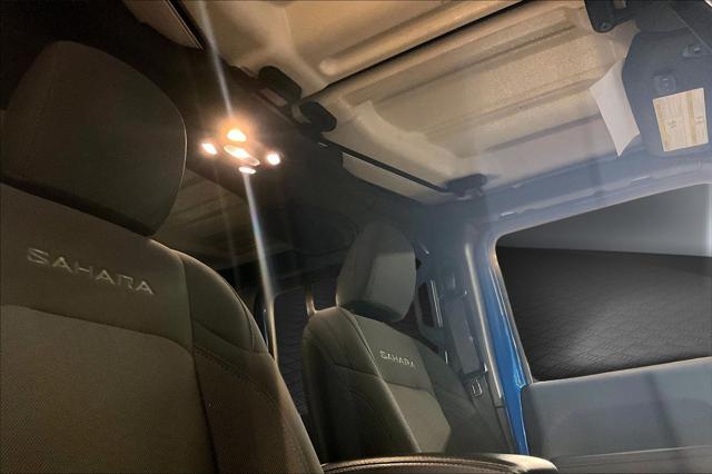 2023 Jeep Wrangler 4-Door Sahara