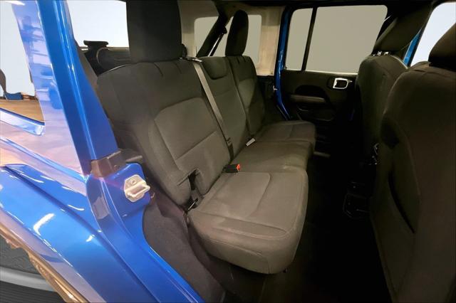 2023 Jeep Wrangler 4-Door Sahara