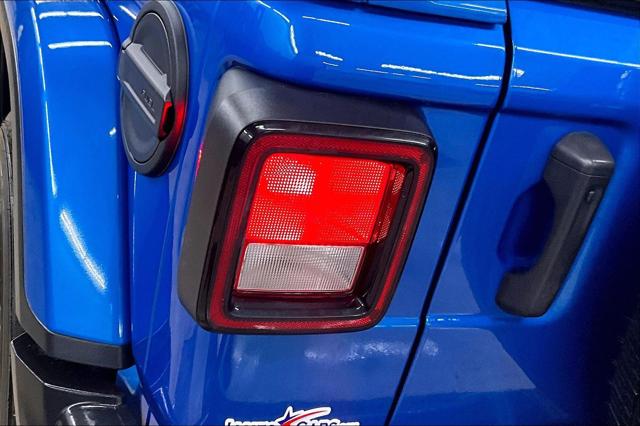 2023 Jeep Wrangler 4-Door Sahara