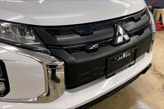 2022 Mitsubishi Outlander Sport Unknown