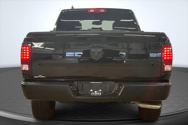 2022 Ram 1500 Classic Warlock Quad Cab 4x4 6'4" Box