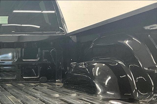 2022 Ram 1500 Classic Warlock Quad Cab 4x4 6'4" Box