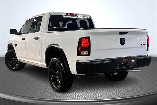 2024 Ram 1500 Classic Warlock Crew Cab 4x4 5'7" Box