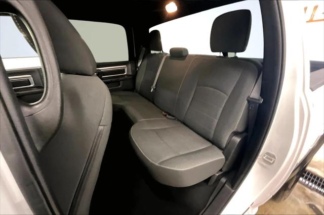 2024 Ram 1500 Classic Warlock Crew Cab 4x4 5'7" Box
