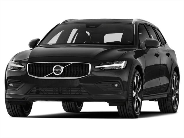 2025 Volvo V60 Cross Country Plus, B5 AWD Gas mild hybrid for sale in Golden Valley, MN