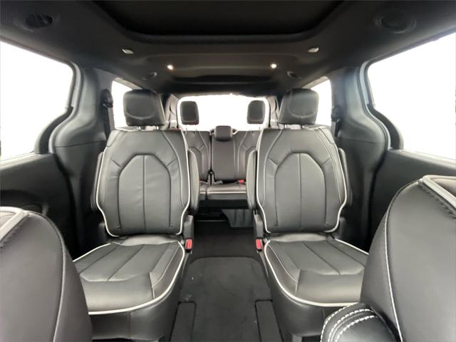 2026 Chrysler Pacifica Limited AWD