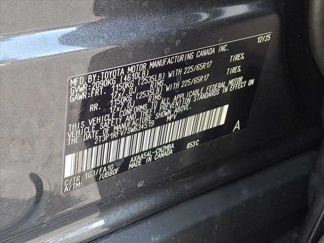 2025 Toyota RAV4 XLE