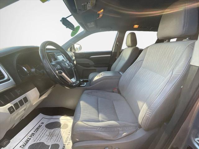 2014 Toyota Highlander LE V6