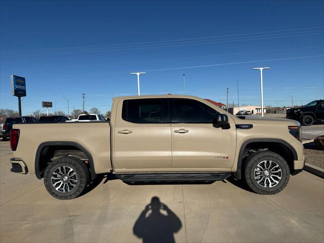 2022 GMC Sierra 1500 4WD Crew Cab Short Box AT4 2022 GMC Sierra 1500 4WD Crew Cab Short Box AT4