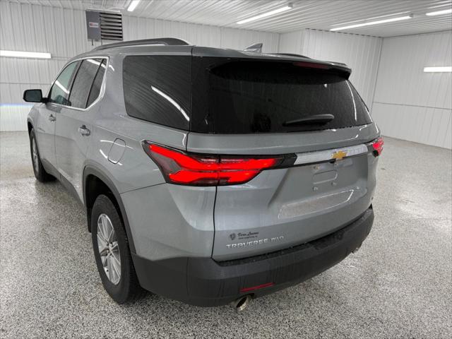 2023 Chevrolet Traverse AWD LT Cloth