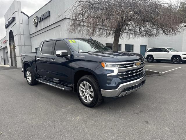 2022 Chevrolet Silverado 1500 4WD Crew Cab Short Bed LTZ