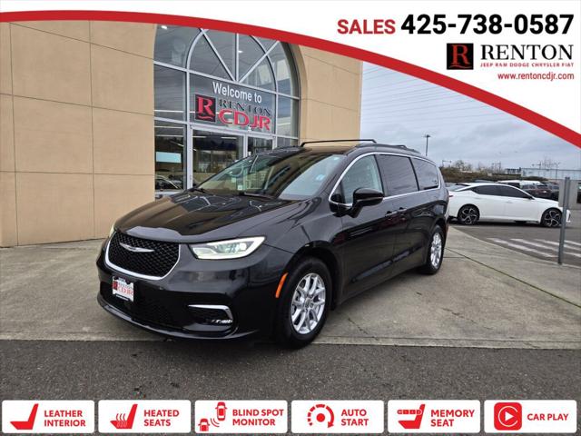 2022 Chrysler Pacifica Touring L for sale in Renton, WA