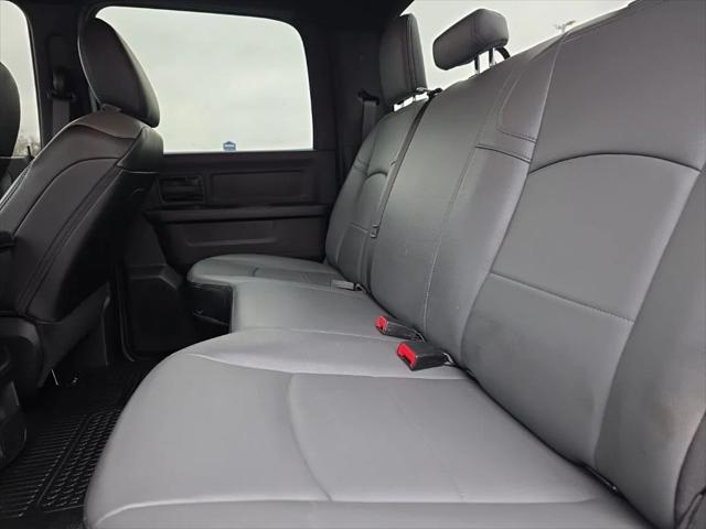 2024 Ram 3500 Tradesman/SLT/Laramie/Limited