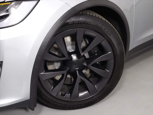 2025 Tesla Model X Long Range