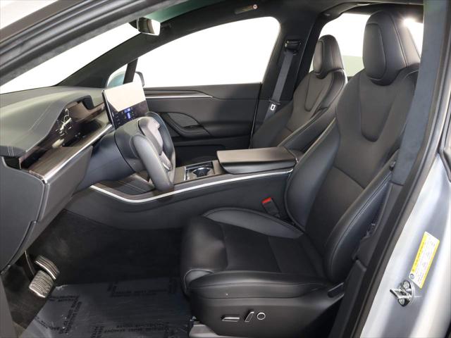 2025 Tesla Model X Long Range