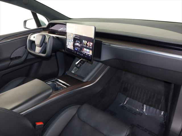 2025 Tesla Model X Long Range