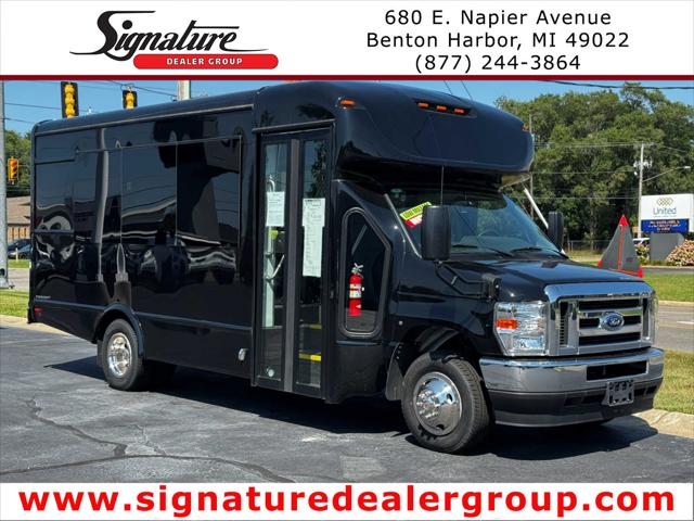2025 Ford E-450 Cutaway E-450 DRW 158 WB for sale in Benton Harbor, MI