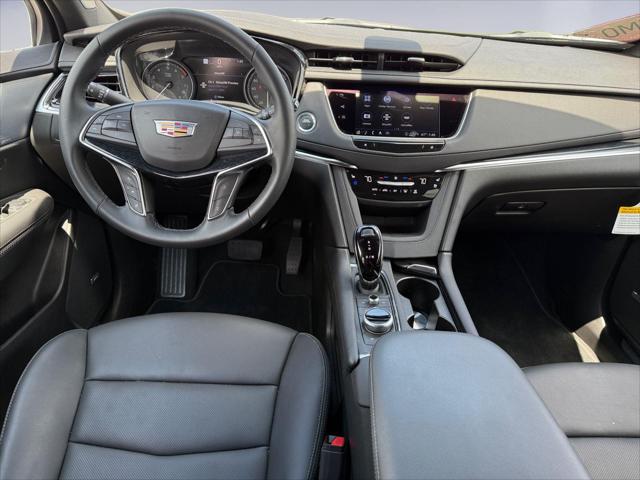 2026 Cadillac XT5 Premium Luxury FWD