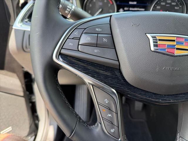 2026 Cadillac XT5 Premium Luxury FWD