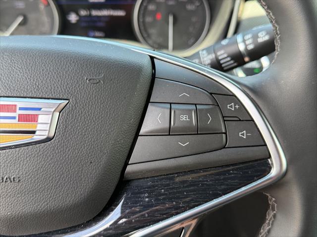 2026 Cadillac XT5 Premium Luxury FWD