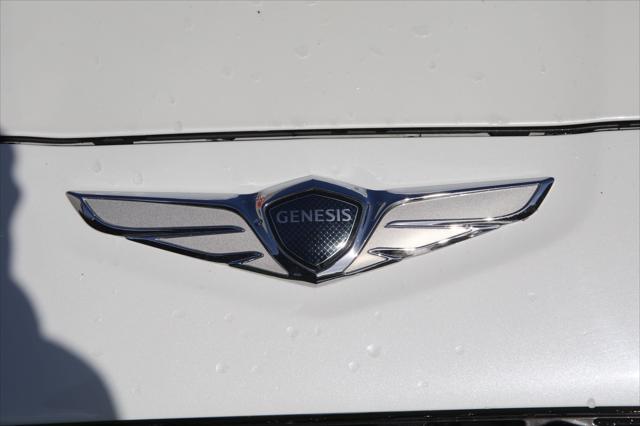 2023 Genesis G70 2.0T RWD