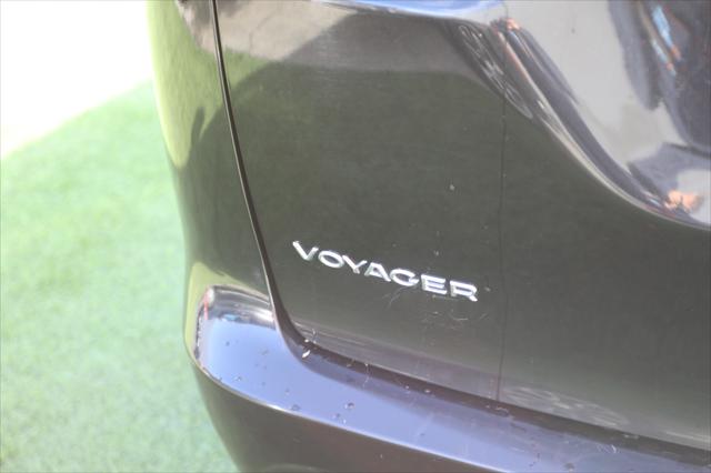 2020 Chrysler Voyager LXI