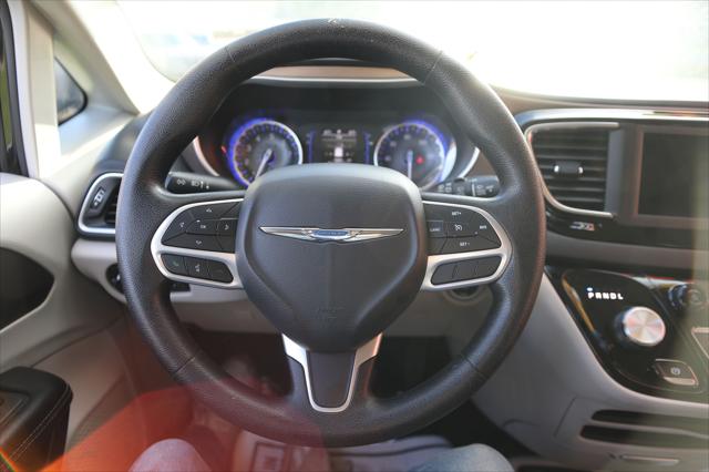 2020 Chrysler Voyager LXI