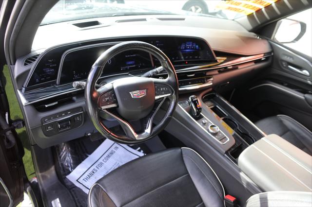 2023 Cadillac Escalade 4WD Sport