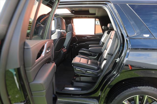 2023 Cadillac Escalade 4WD Sport