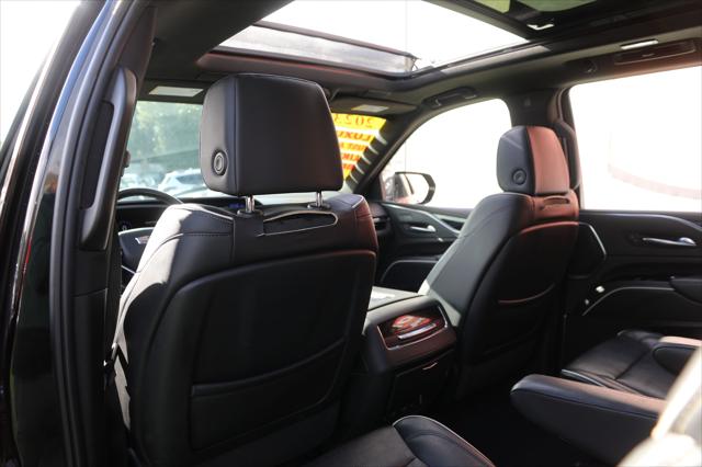 2023 Cadillac Escalade 4WD Sport