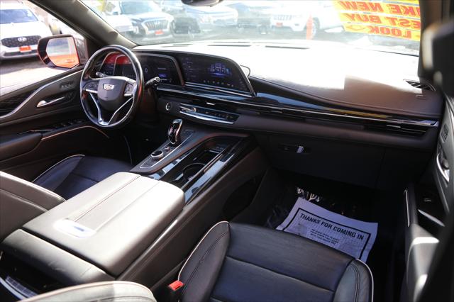 2023 Cadillac Escalade 4WD Sport