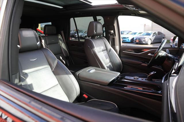 2023 Cadillac Escalade 4WD Sport