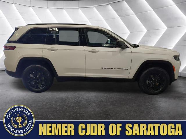 2026 Jeep Grand Cherokee Altitude 4x4