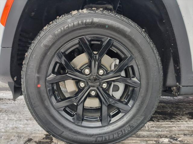2026 Jeep Grand Cherokee Altitude 4x4