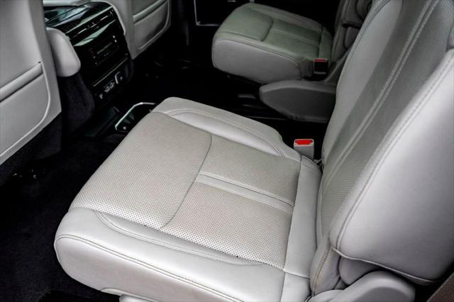 2022 Jeep Wagoneer Series III 4x2