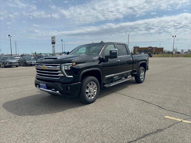 2026 Chevrolet Silverado 3500HD Crew Cab, Standard Bed, High Country, 4WD